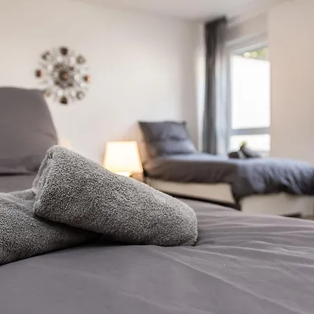 Apartamento Il-Mitte 01-1 I Monteurwohnung Trio I Wlan, Bettwaesche & Handtuecher, Parkplatz I Cosyhomes24 Iserlohn