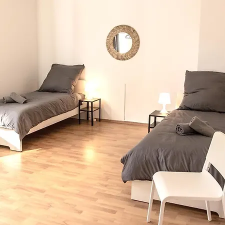 Cosyhomes24 - Centrally With Balcony And Parking Space - Il01 Apartment *