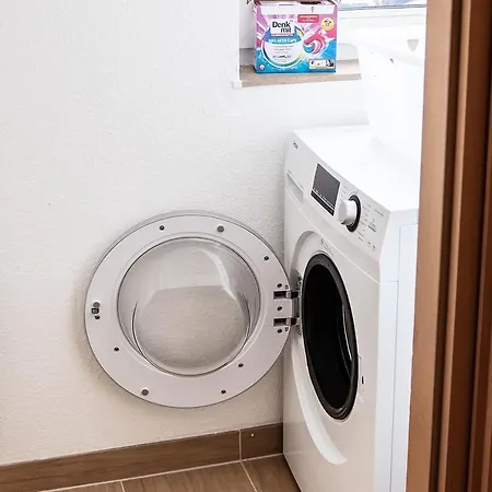 Cosyhomes24 - Centrally With Balcony And Parking Space - Il01a