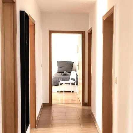 Cosyhomes24 - Centrally With Balcony And Parking Space - Il01 *