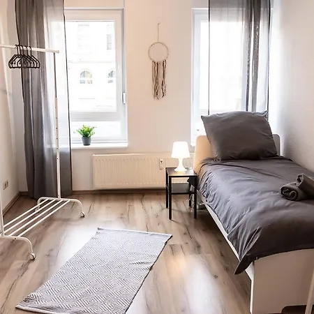 Cosyhomes24 - Centrally With Balcony And Parking Space - Il01a