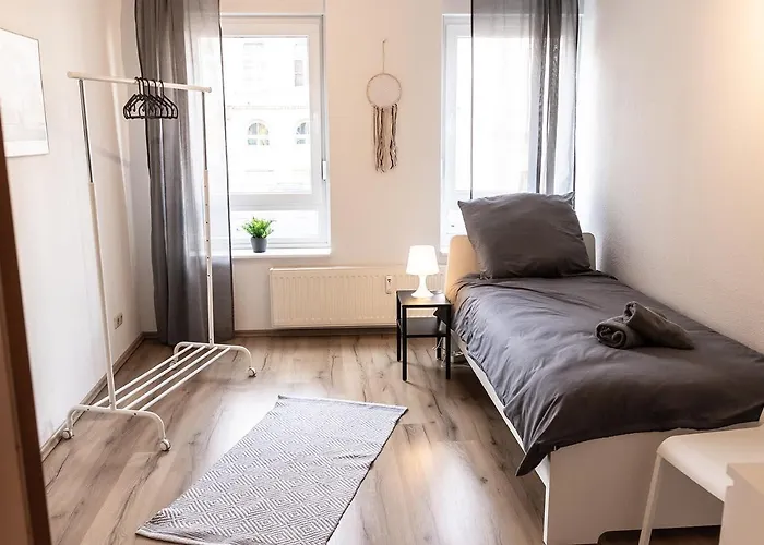 Cosyhomes24 - Centrally With Balcony And Parking Space - Il01a